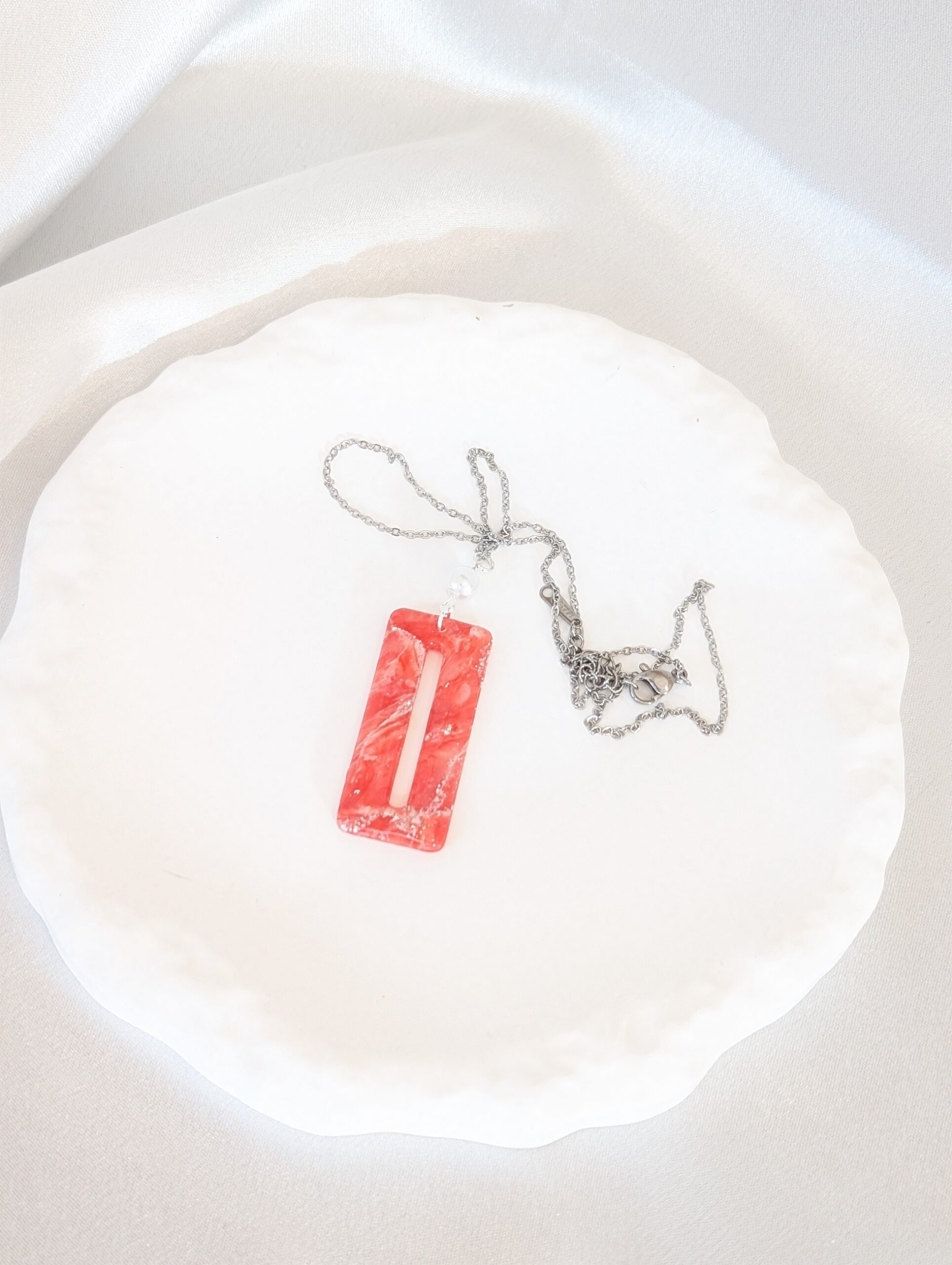 Collier Liora Grenadine – Image 4