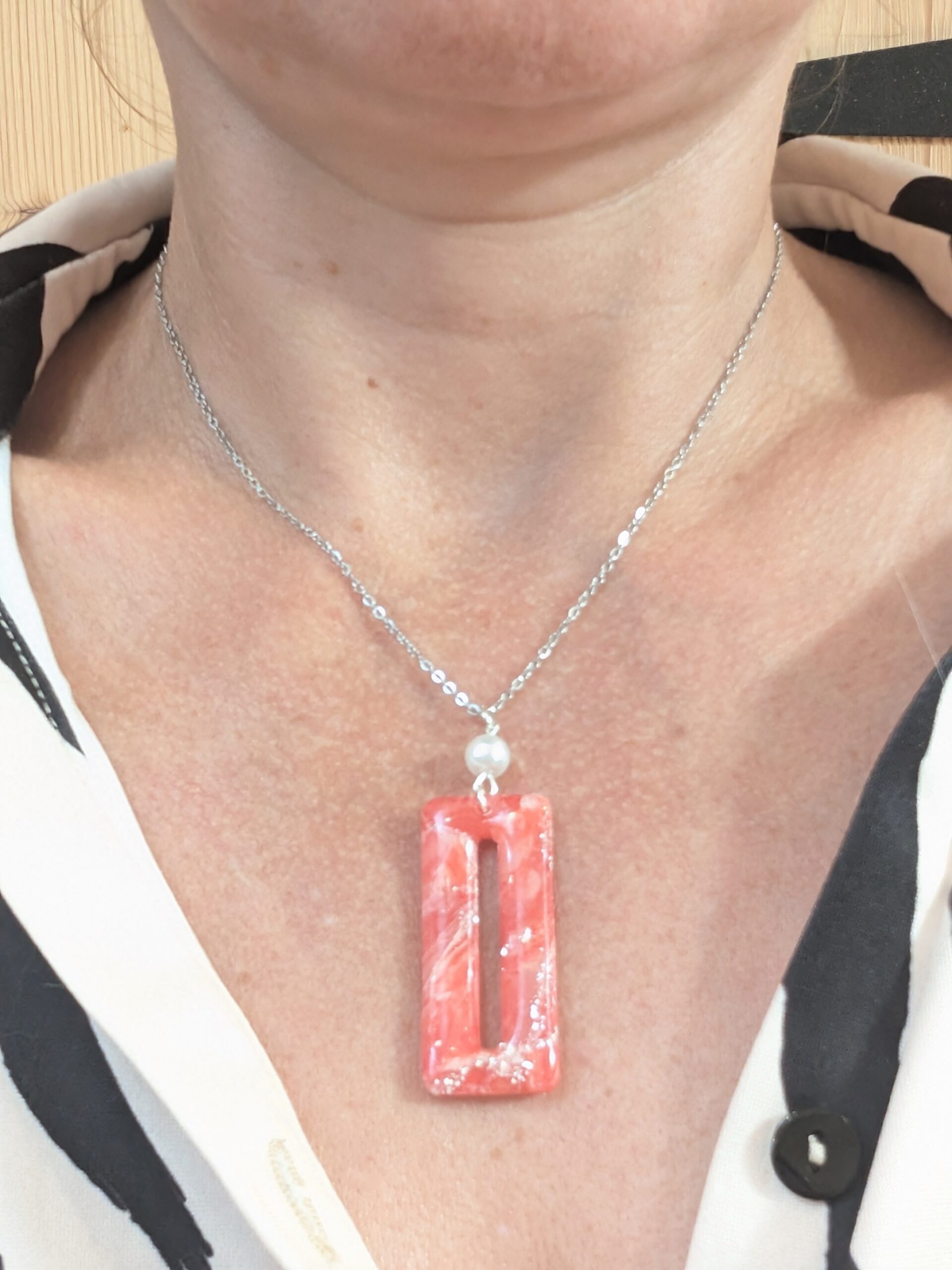 Collier Liora Grenadine – Image 2